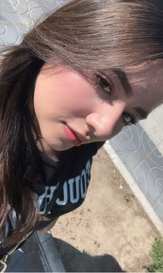 <em><strong>Carla S</strong></em>